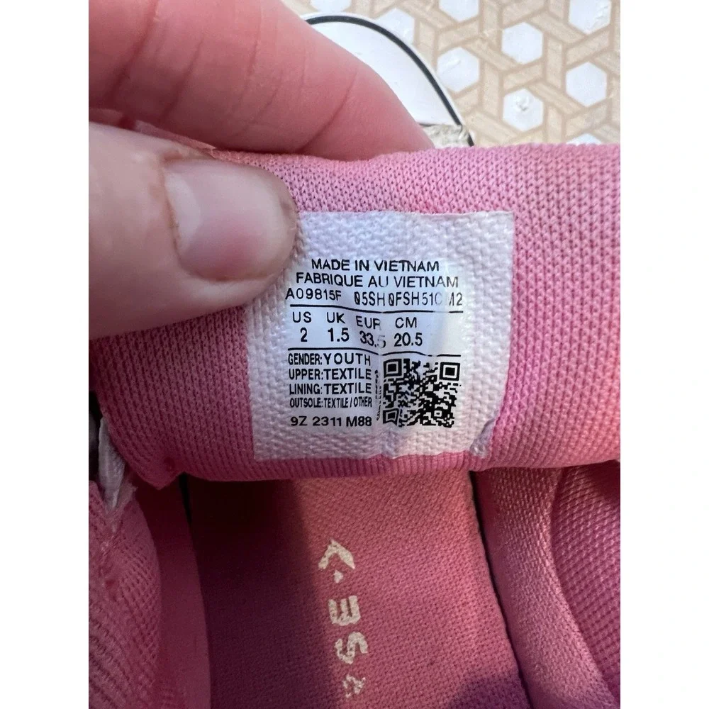 Converse product pair